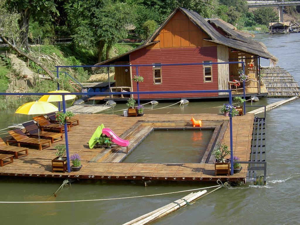 Boutique Raft Resort, River Kwai Sai Yok Exterior photo